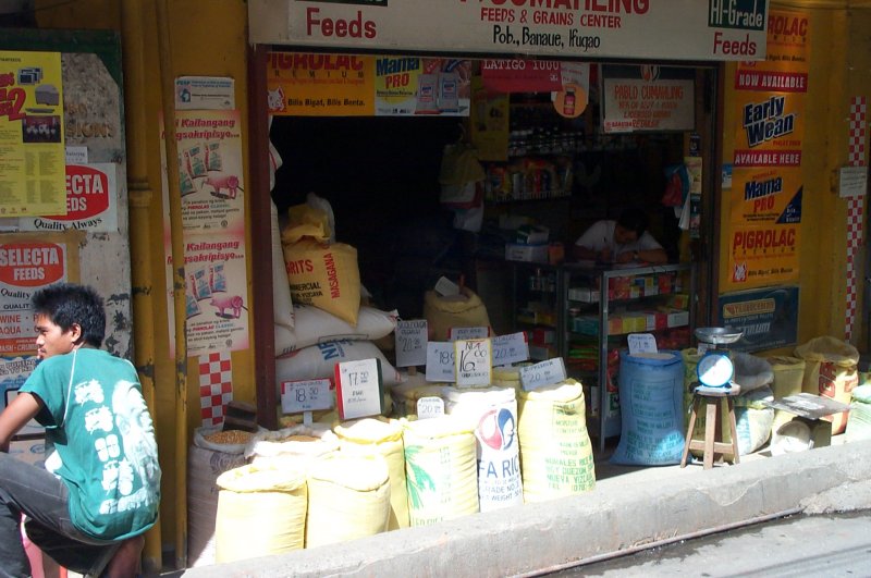 Rice store in Banawe
